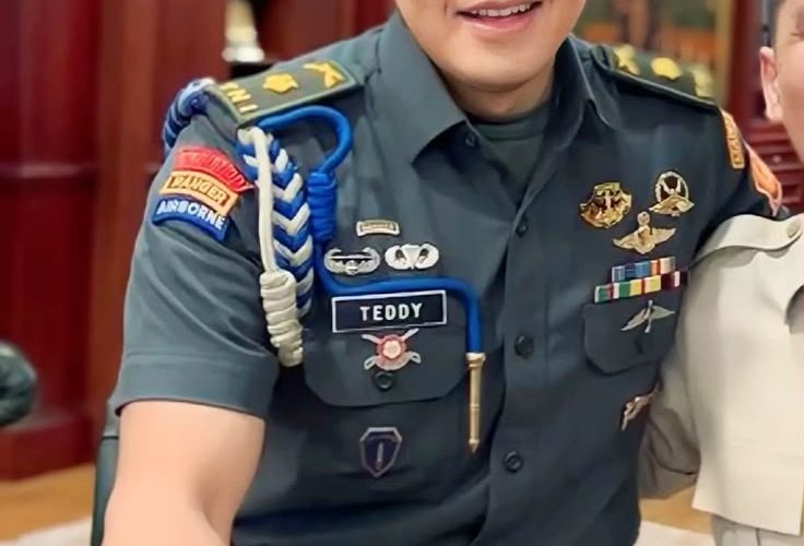 Mayor Teddy Indra Wijaya: Sosok Pemimpin Tangguh di Balik Seragam