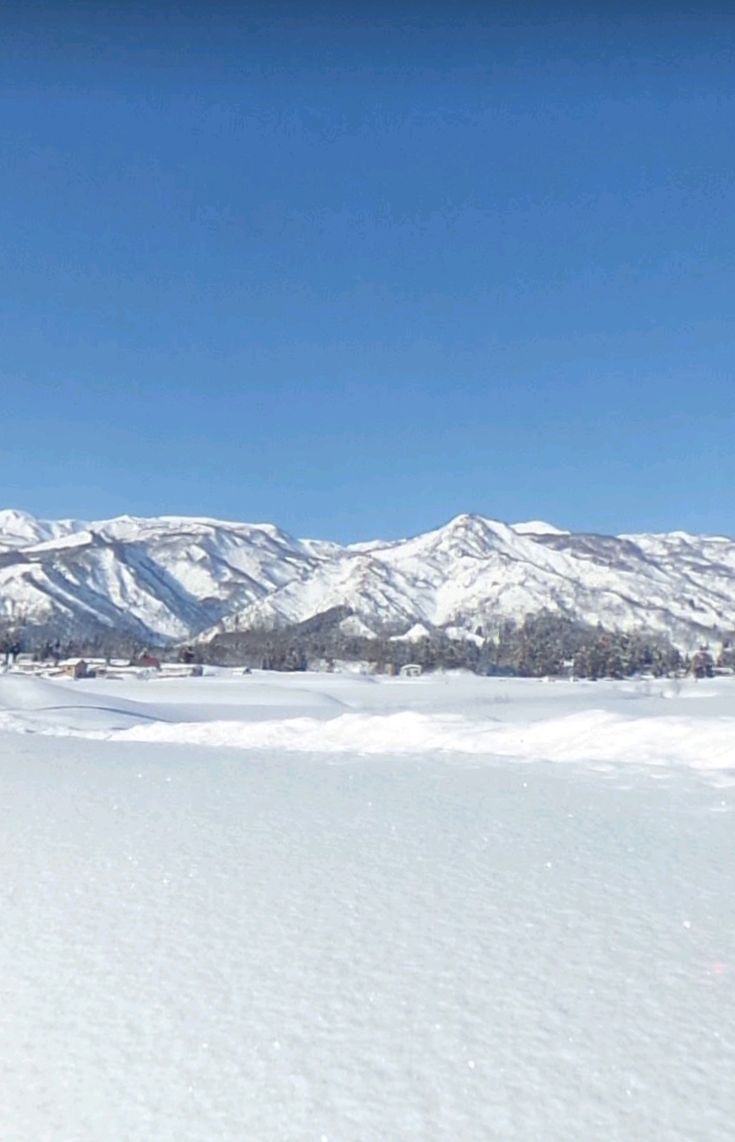 Salju di Indonesia: Fenomena, Lokasi, dan Keunikan Alam