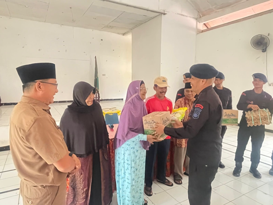 Brimob Polda Bengkulu Gelar Bakti Sosial di Panti Jompo Tresna Werdha, Wujud Kepedulian terhadap Lansia